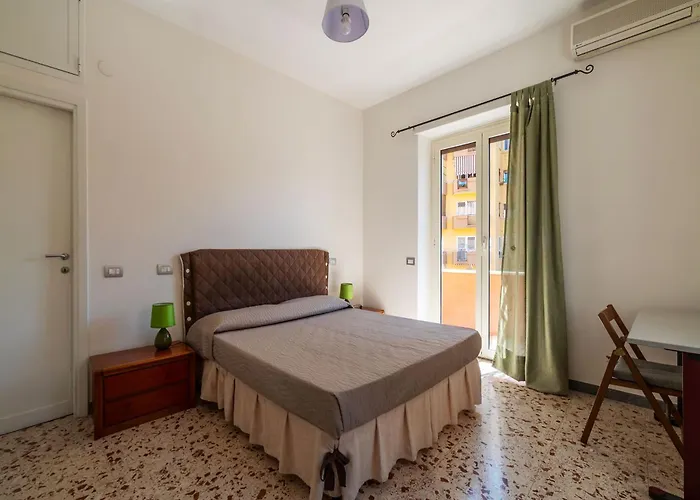 Apartment Guesthost - Bright Balcony Appiano Rom