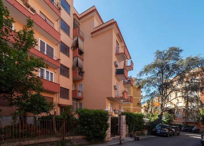Apartment Guesthost - Bright Balcony Appiano